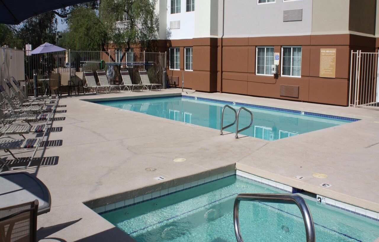 Sonesta Simply Suites Phoenix Glendale Exterior foto